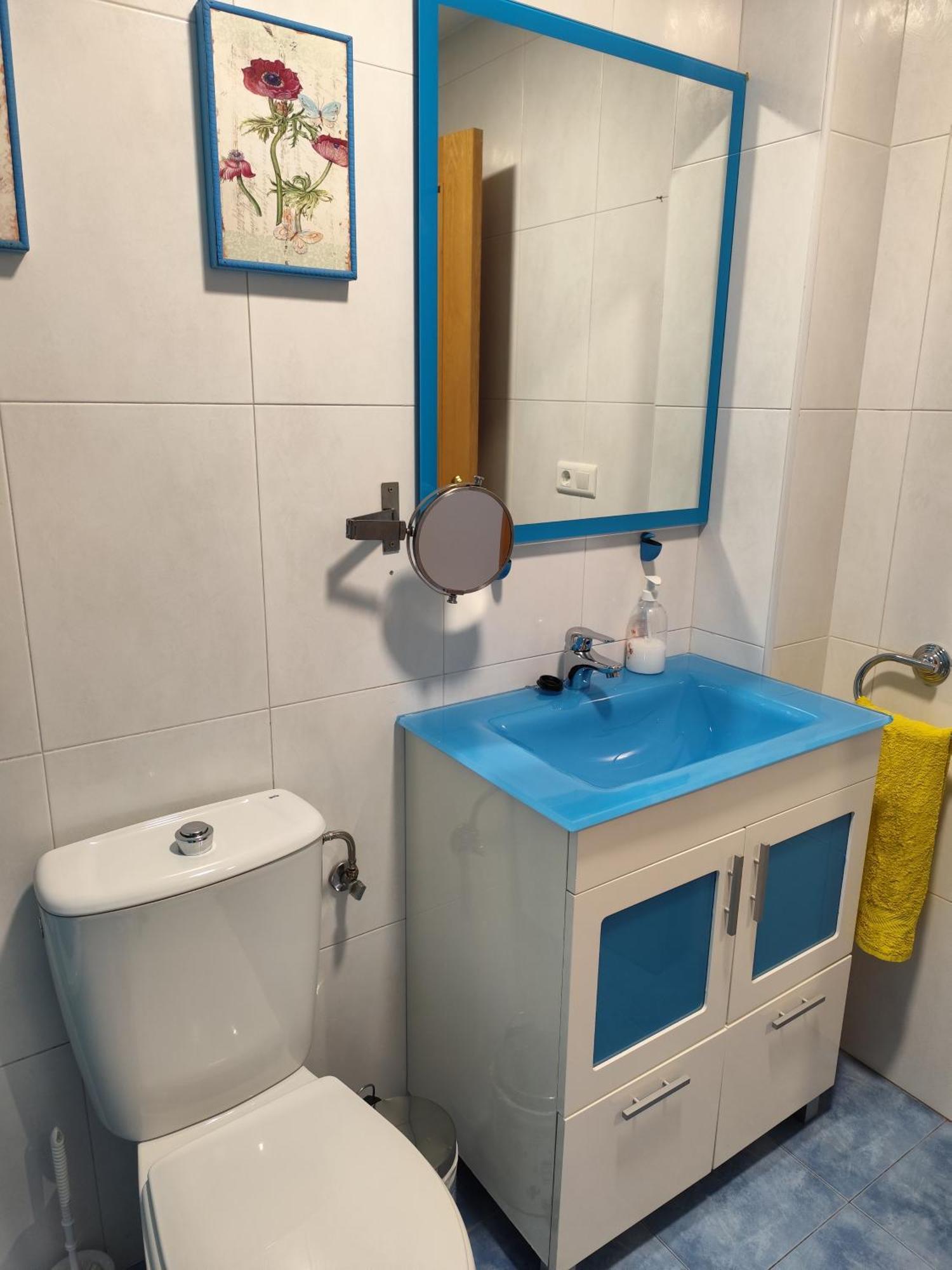 De Tres Con Garaje Y Todos Servicios Cerca Burgo